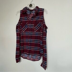 Rue21 Burgundy Plaid Button Down‎ Shirt ~ Sz Small